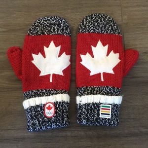 Warm and Cozy CANADA mittens (adult size)